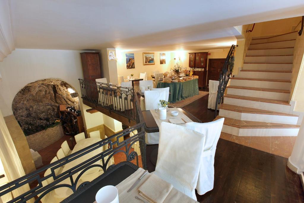 Hotel Palazzo Krataiis Шилла Экстерьер фото
